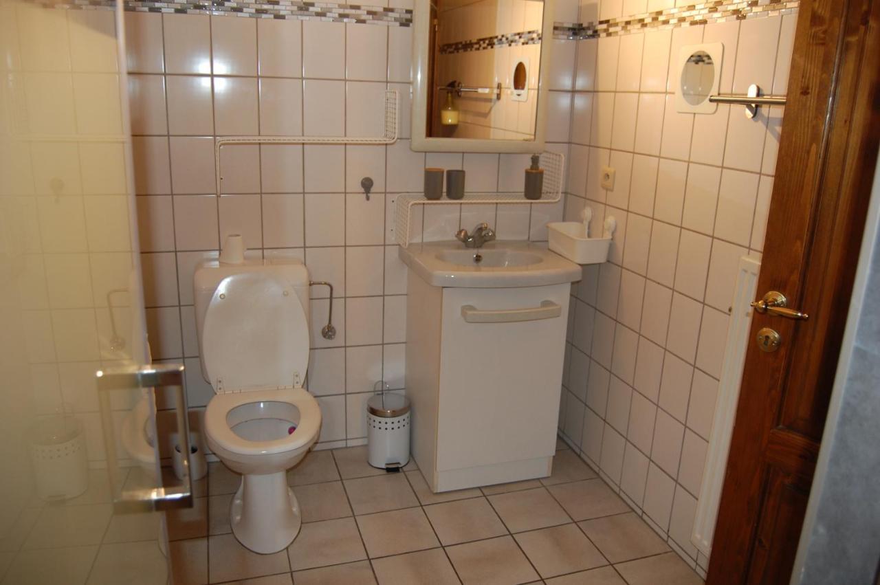 Appartement Fleurs des champs Rochefort Extérieur photo